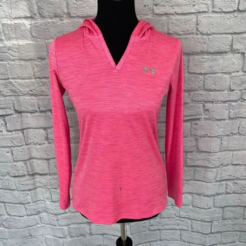 Under Armour women XS loose fit heat gear v-neck pullover dri fit hoodie pink